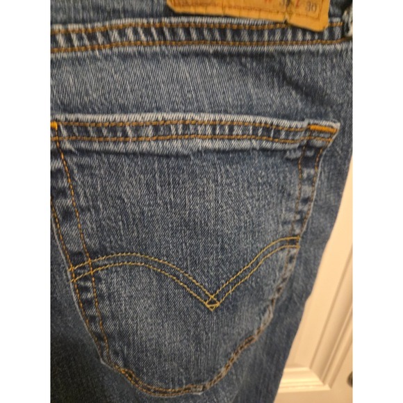 Levi's Men's 505 Regular Fit Stretch Jeans Size 36x30 - Picture 7 of 8